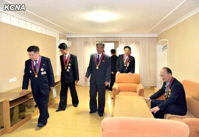 A febre da construção chega à Coreia do Norte (fotos)