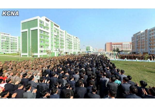 A febre da construção chega à Coreia do Norte (fotos)