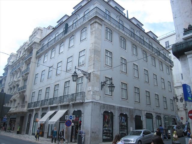 Lisboa: vendidos cinco imóveis na Rua do Ouro por 1,31 milhões 