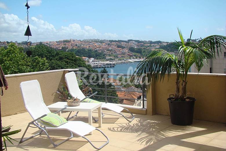 Casas de fim de semana: Contemplar o Porto num estúdio com vistas deslumbrantes para o Douro (fotos) 