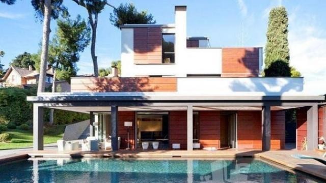 Infanta Cristina e Urdangarín a ponto de vender o palacete de Pedralbes por seis milhões de euros (fotos)