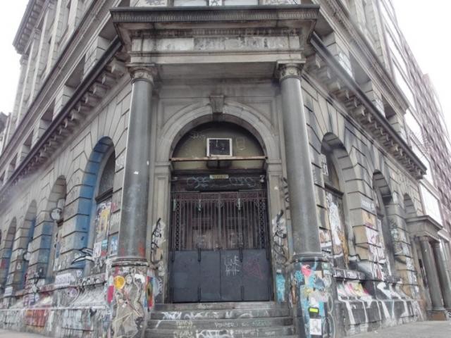 O melhor negócio imobiliário da história? Comprou um edifício abandonado por 85.000 euros e vendeu por 42 milhões