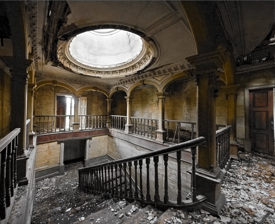 10 lugares abandonados espetacularmente mágicos em Portugal