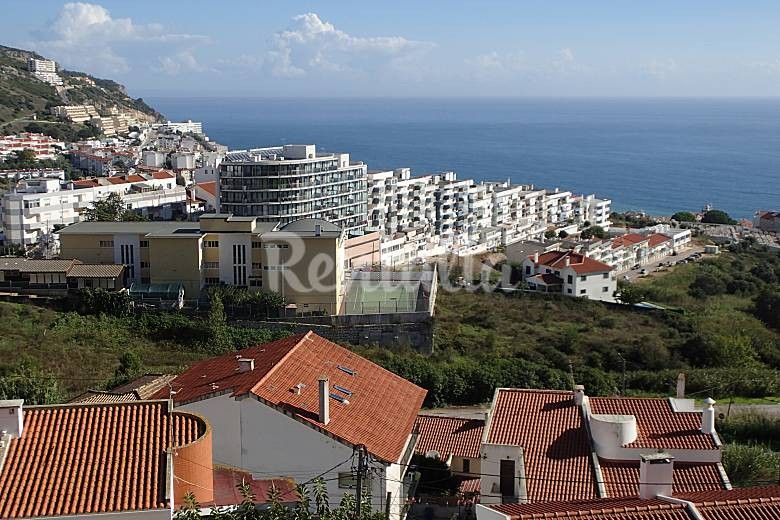 Casas de fim de semana: O descanso merecido com vista para o mar em Sesimbra (fotos)