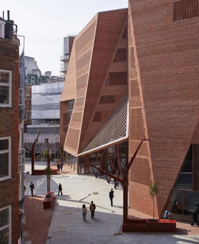 Arquitetura: estes são os cinco finalistas a “Edifício do Ano” na Europa (fotos)