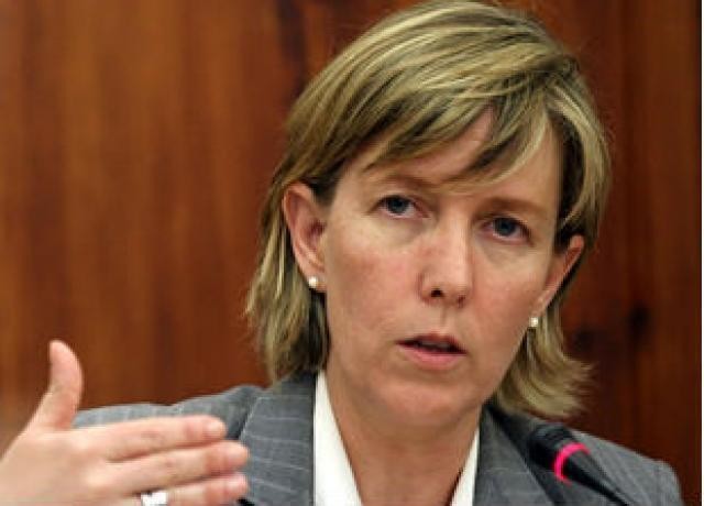 “Temos cofres cheios”, diz ministra das Finanças 