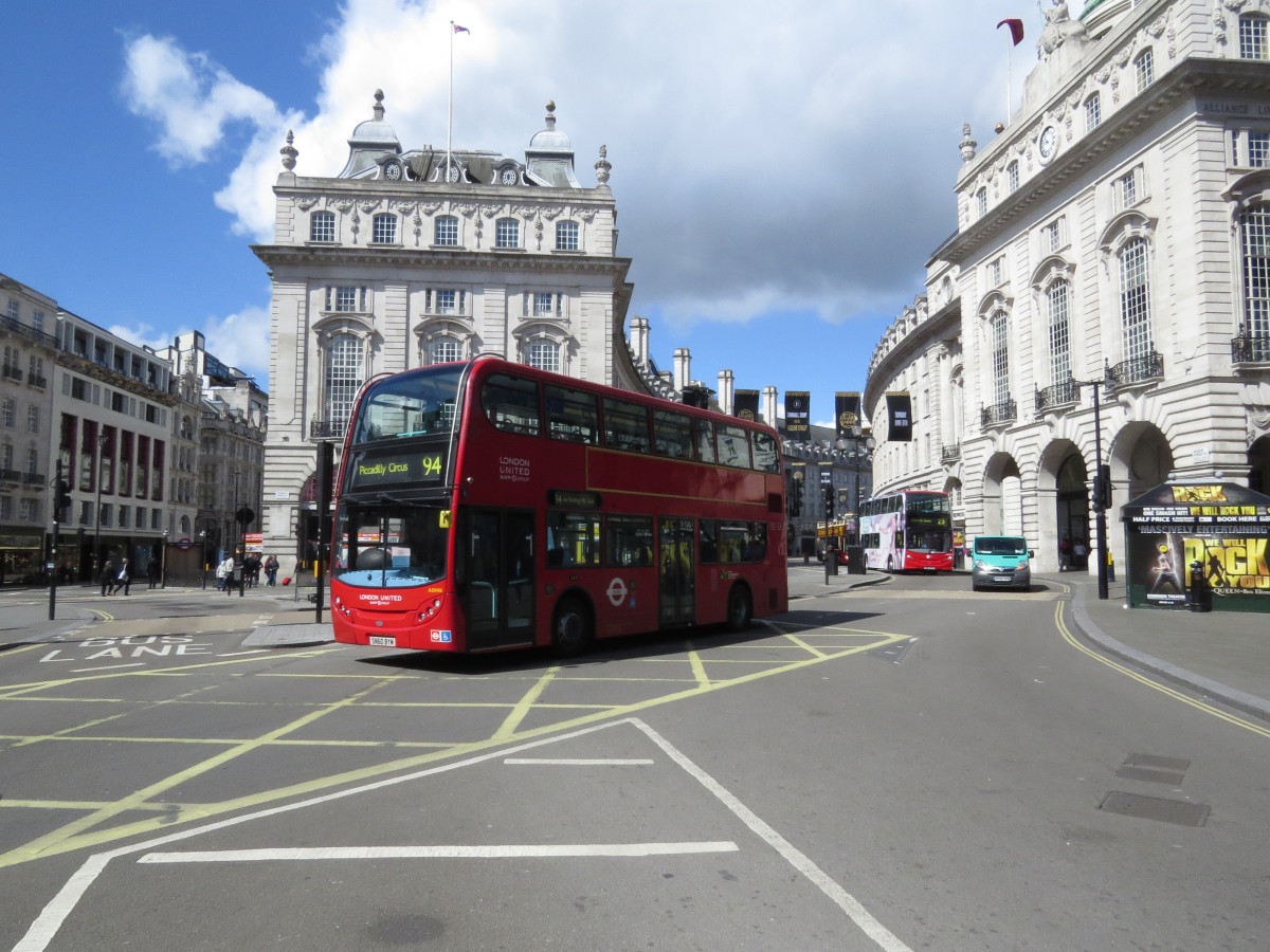 Londres está no topo do investimento imobiliário mundial. Londres está no topo do investimento imobiliário mundial.