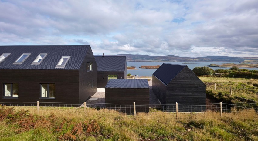 house-in-colbost-01-850x465
