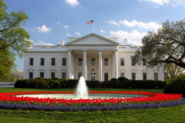 Exterior da Casa Branca em Washington.