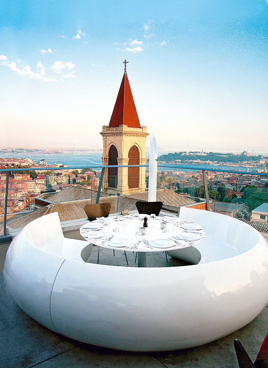 Estes são os 22 terraços mais espetaculares do mundo. Há um em Lisboa...