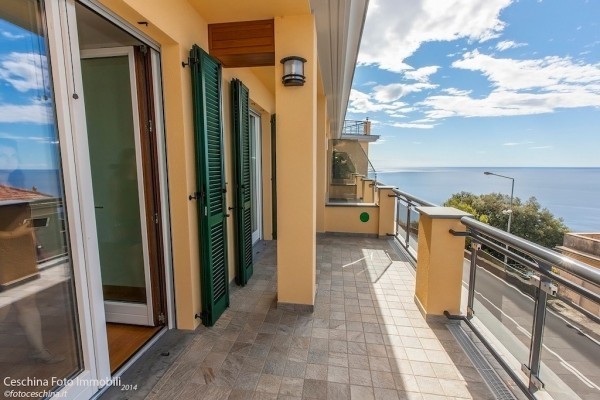 Apartamento T4 à venda em Chiavari, Genova, Liguria