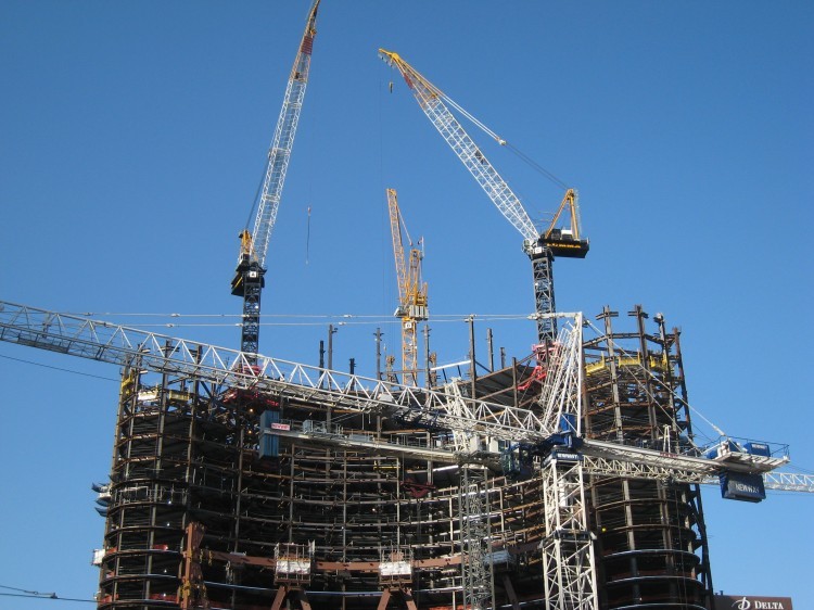 Mais obras públicas apenas na próxima década, avisa António Costa