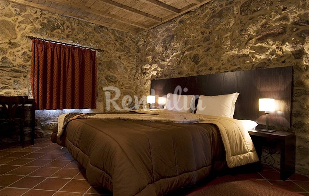 h.2058436.1070.680.0.ffffff.wm_.0a5099e0