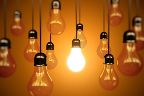 Queres deixar de gastar dinheiro com a conta da luz?