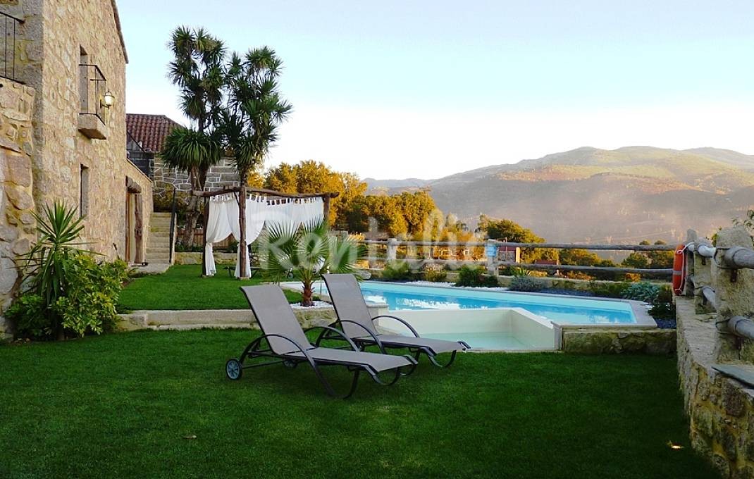 Casas de fim de semana: Descansar com vista para o Gerês (fotos) 