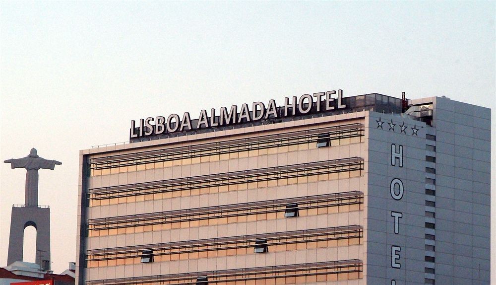 Hotel antes de ser renovado Hotel antes de ser renovado