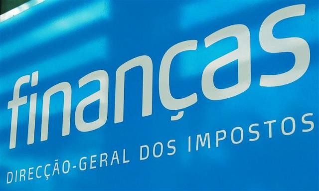 Sabes quantos candidatos há para diretor-geral do Fisco? 