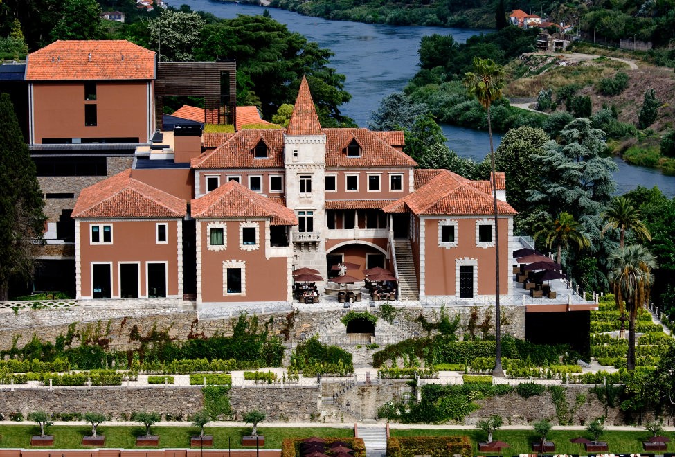 O complexo tem 57 alojamentos e está localizado em Samodães (Fotos: Six Senses Douro Valley). O complexo tem 57 alojamentos e está localizado em Samodães (Fotos: Six Senses Douro Valley).