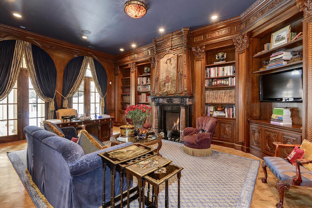 found-on-trulia-white-house-library