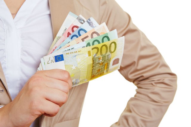 Empresas têm 1,8 milhões de euros de salários em atraso