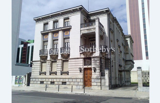 lisboa-moradia-premio-valmor-a-venda_fullview