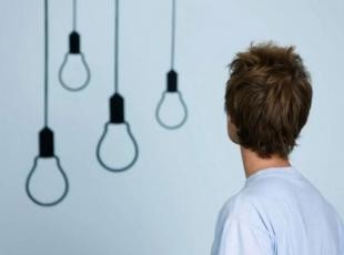 Deco Alerta: A minha família vive em dificuldades financeiras. Como podemos ter um desconto na luz?
