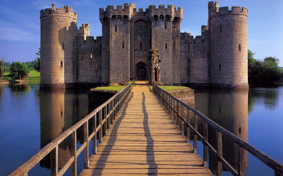 bodiam_castle_02