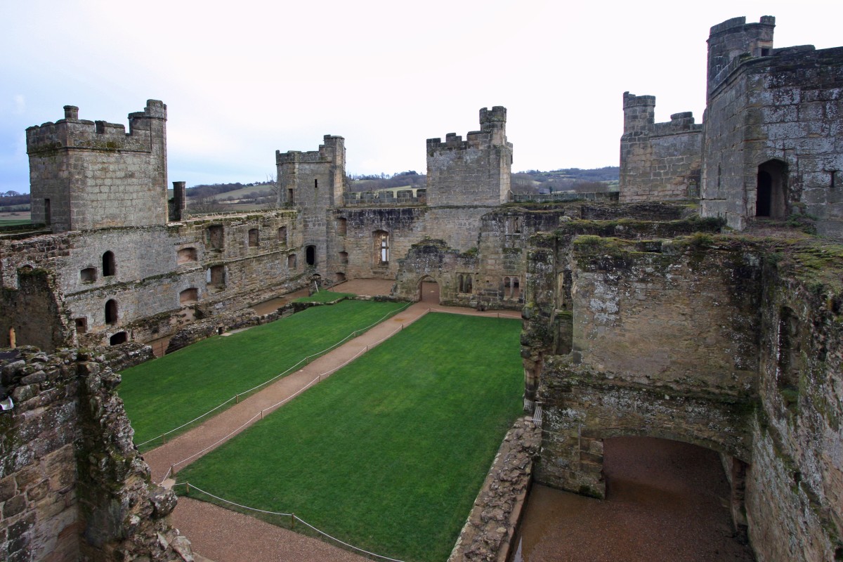 bodiam_castle_08