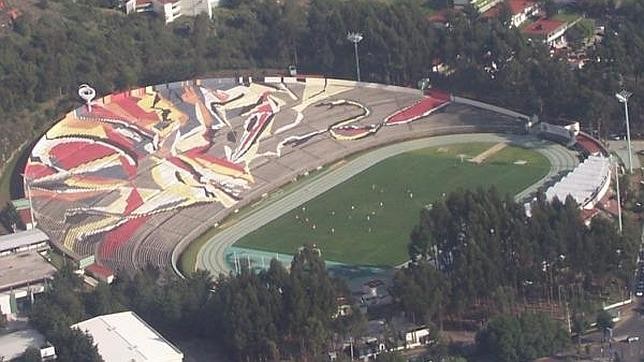 Sabias que há um estádio português entre os mais originais do mundo? 