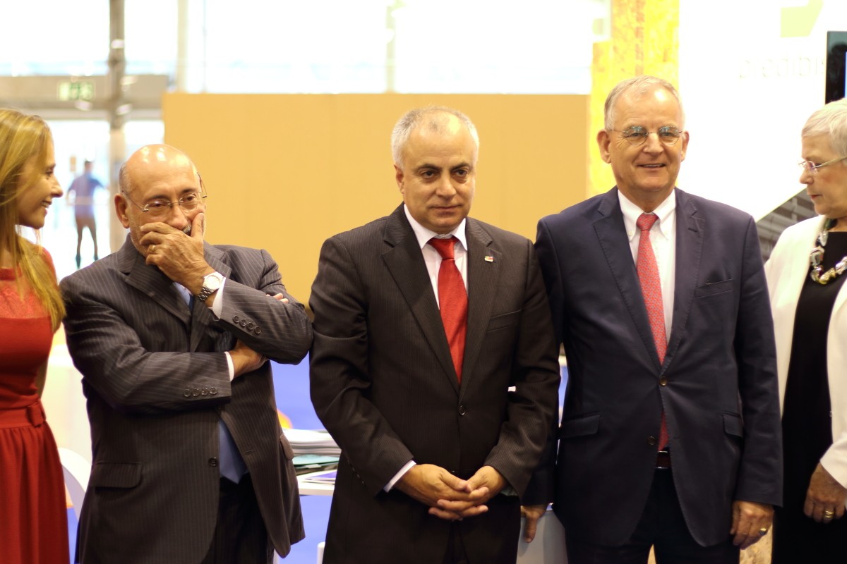 SIL 2015 abre portas e bate recorde de expositores (fotos)