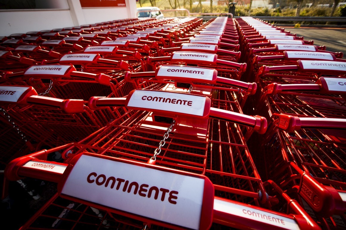 Primeiro hipermercado do país abriu há 30 anos. E foi uma loucura...