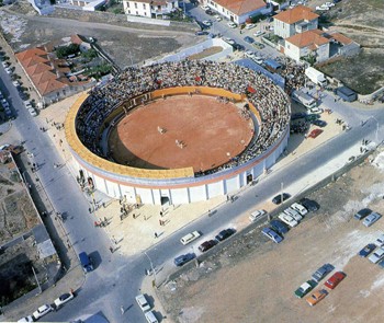 Praça de touros de Espinho vendida por 885 mil euros a empresário local