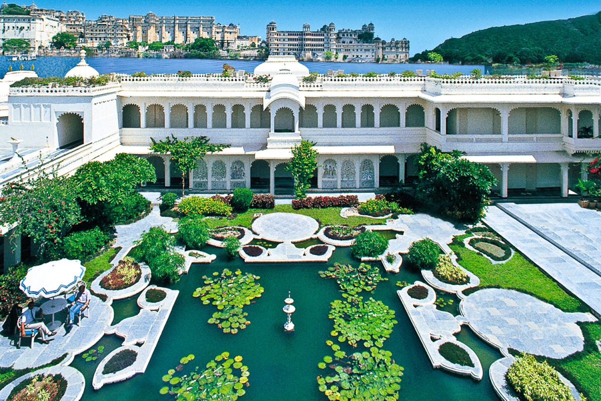 taj_lake_palace_02