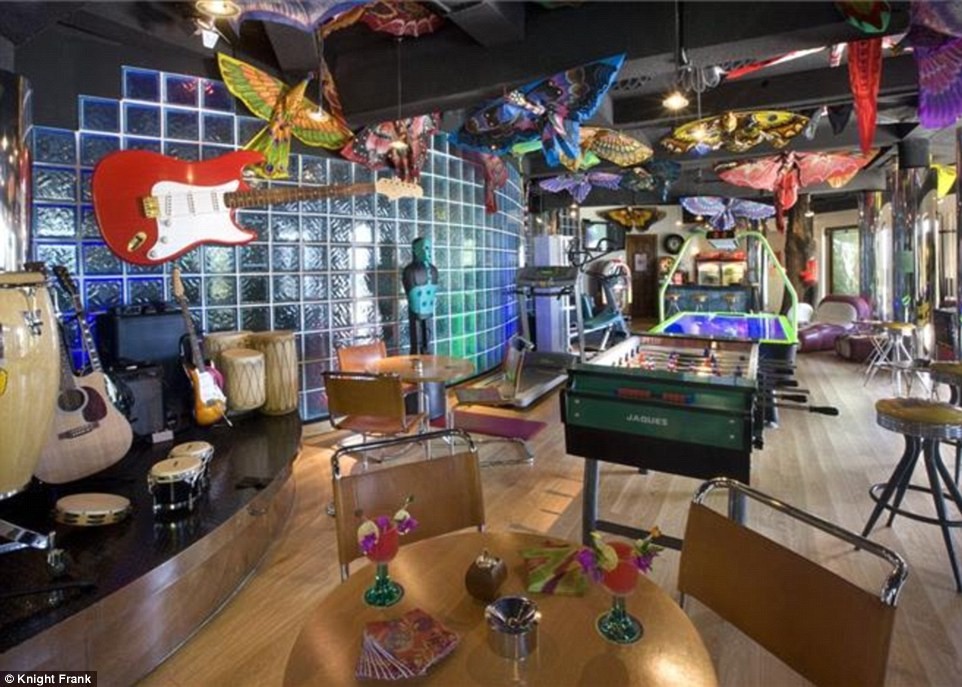 Interior da mansão de David Bowie nas Caraíbas