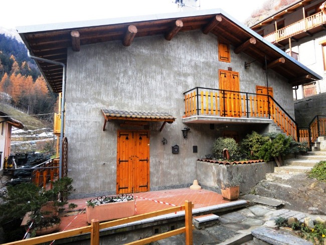 Apartamento T4 à venda em Salza di Pinerolo, Torino