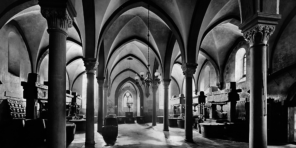 “O Nome da Rosa”: a história dos edifícios reais que inspiraram a obra de Umberto Eco