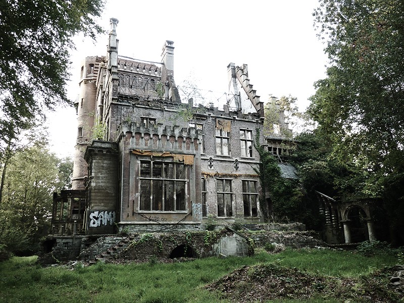 chateau_belgica_detras