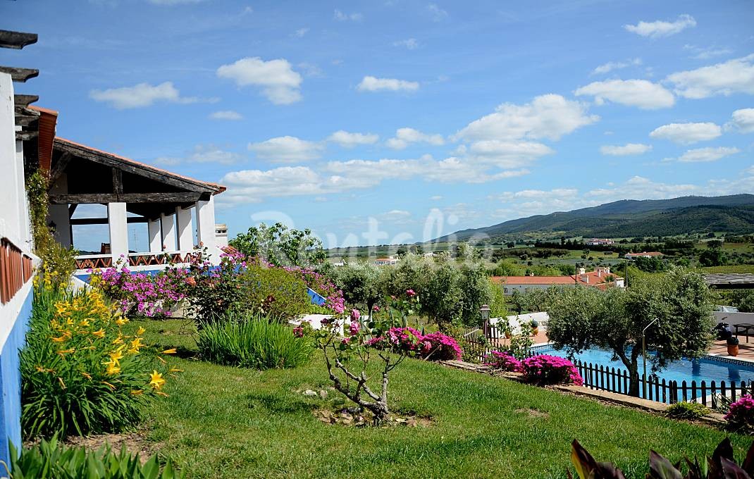 Casas de fim de semana: Desfrutar da paz do campo em Estremoz (fotos) 
