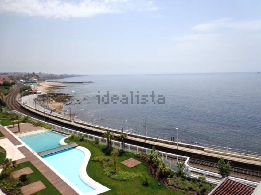 Este espetacular apartamento está localizado em Cascais e custa 3.300.000 euros.