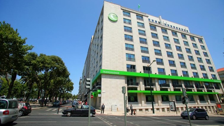 Tranquilidade coloca à venda carteira de imóveis avaliada em 140 milhões de euros (incluíndo a sede)