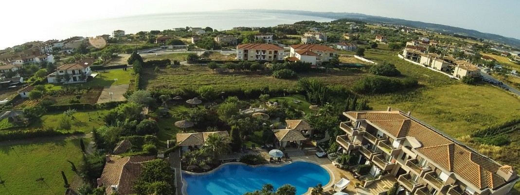 Achtis Boutique Hotel: Dormir num “oásis” com vista para o mar na Grécia 