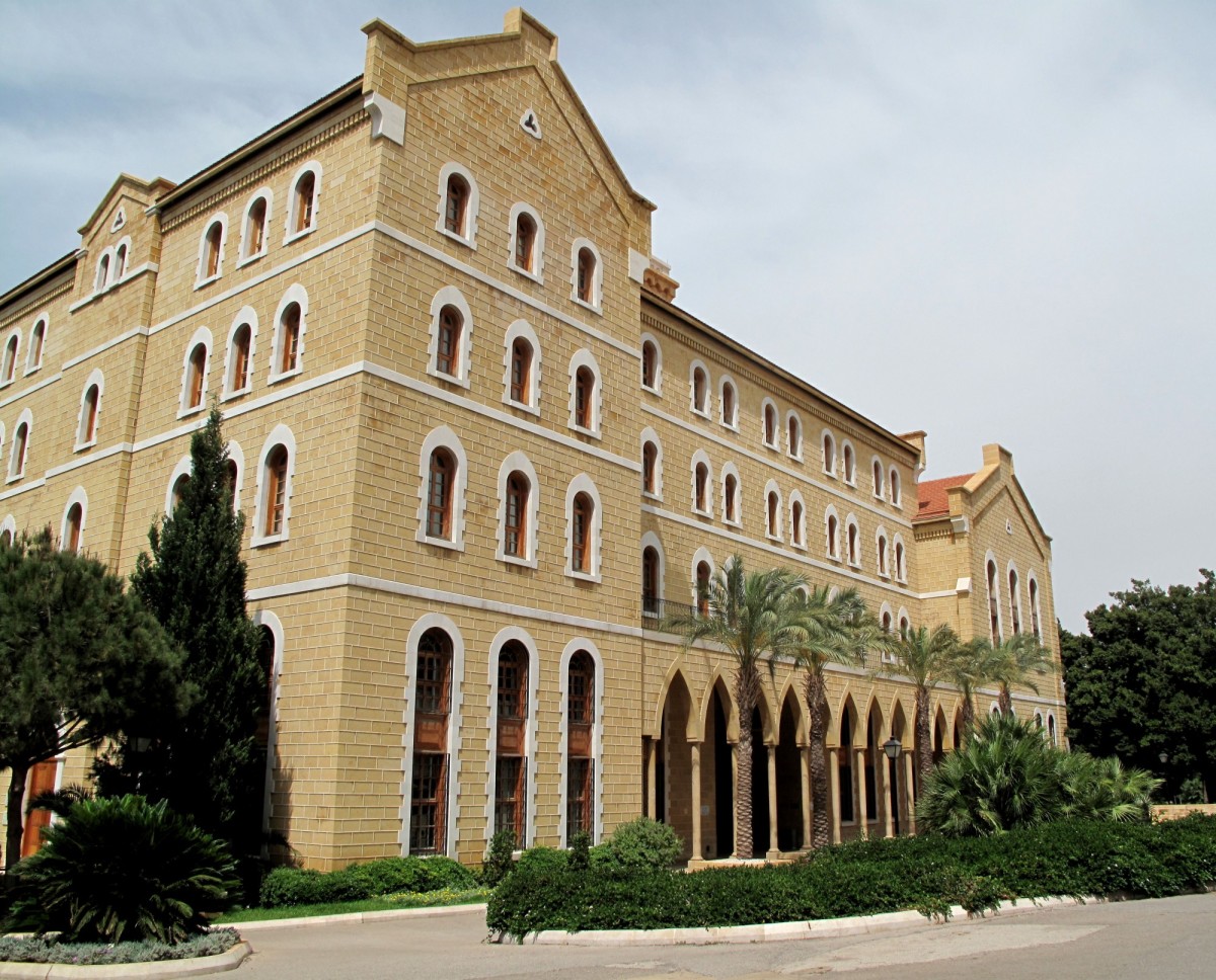 Algumas das universidades mais bonitas do mundo... uma é portuguesa