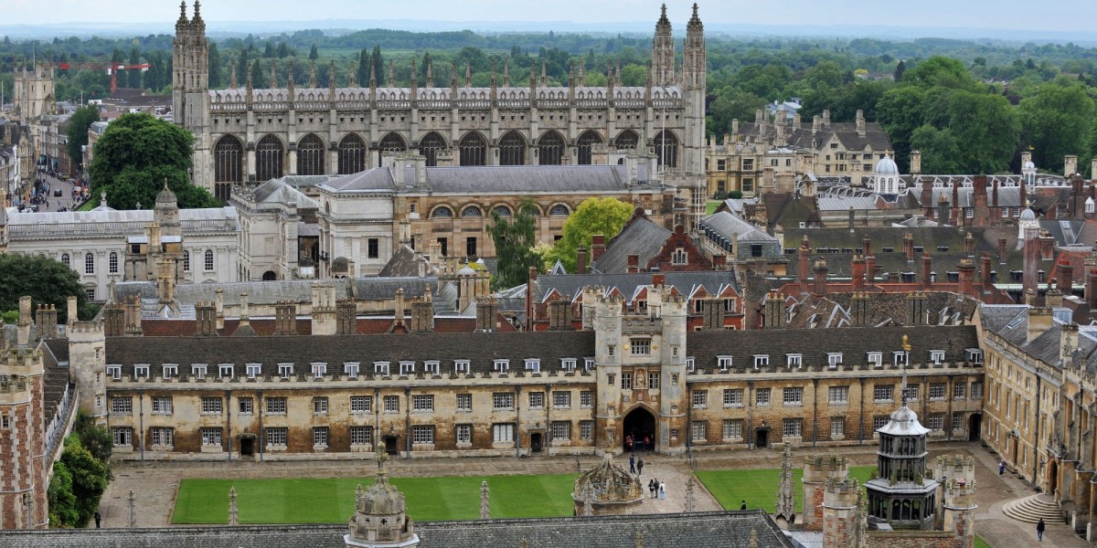 Algumas das universidades mais bonitas do mundo... uma é portuguesa