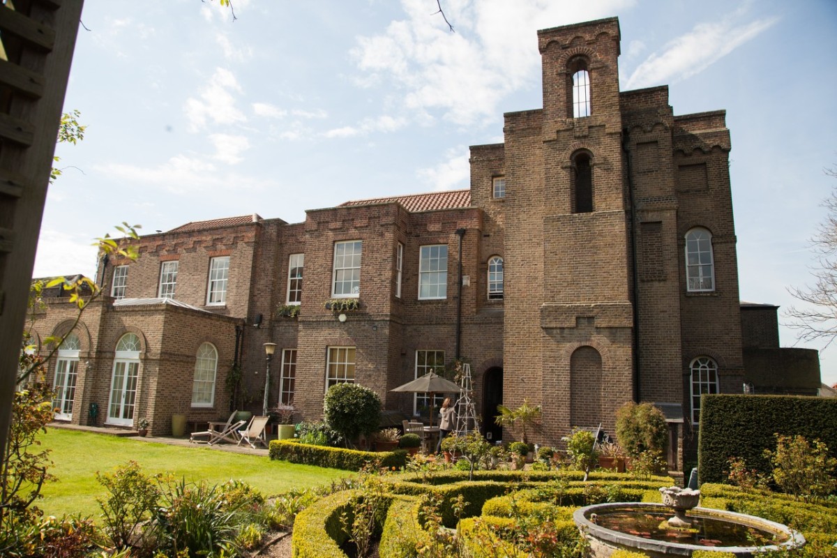 bn-nu973_0505va_m_20160502161205