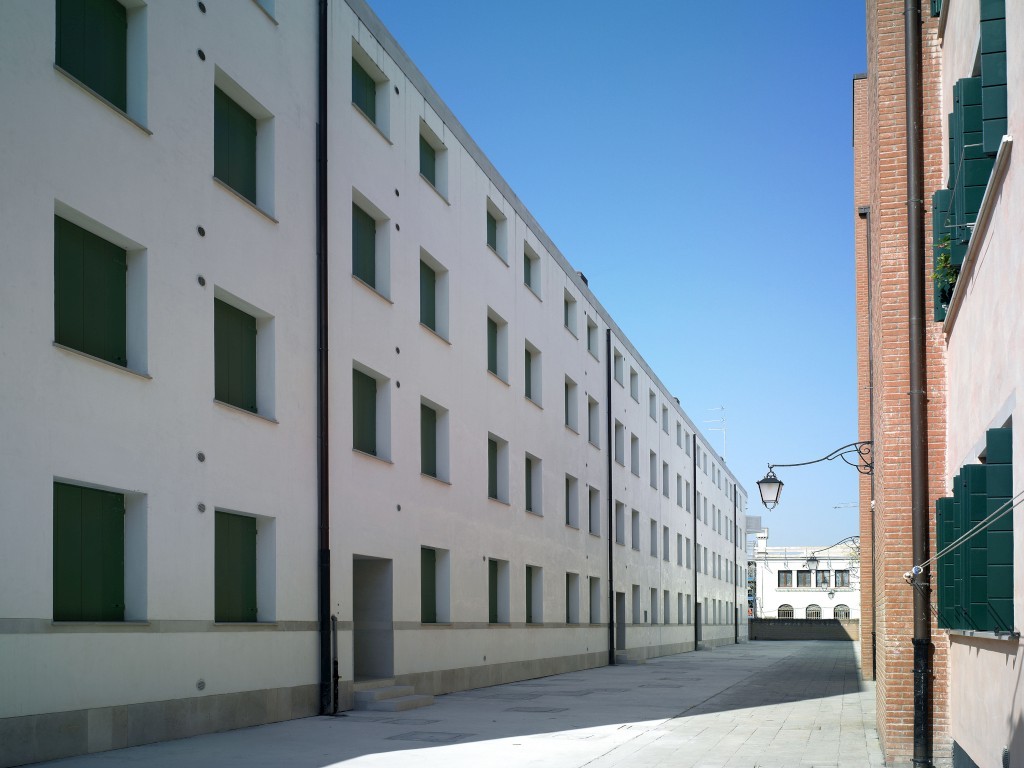 Arquitetura: projeto de habitação social de Siza Vieira na Bienal de Veneza