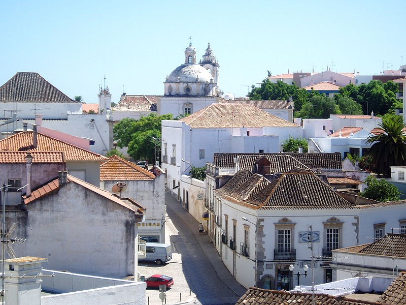 Reabilitação urbana está a dar nova vida ao centro histórico de Tavira