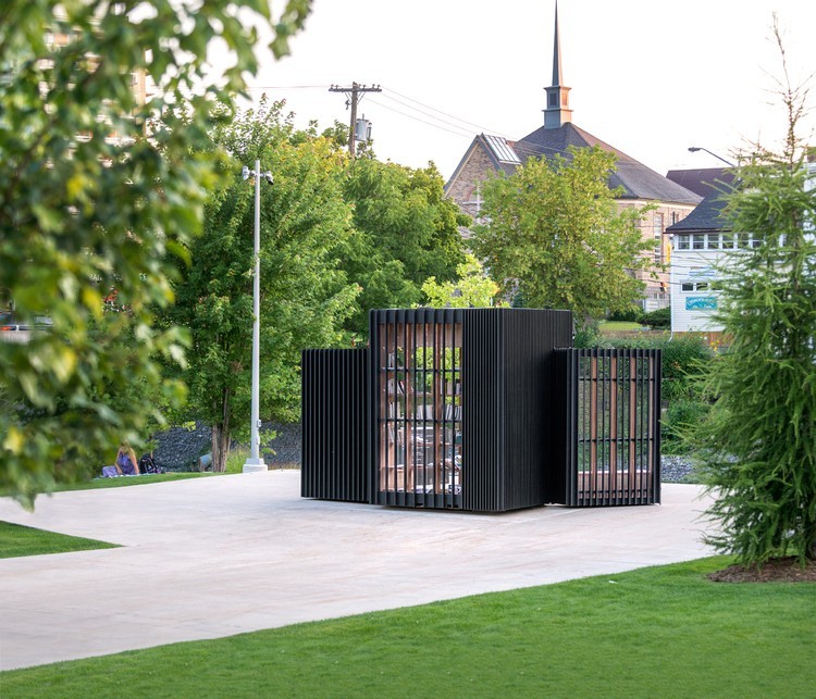 biblioteca-stoy-pod1