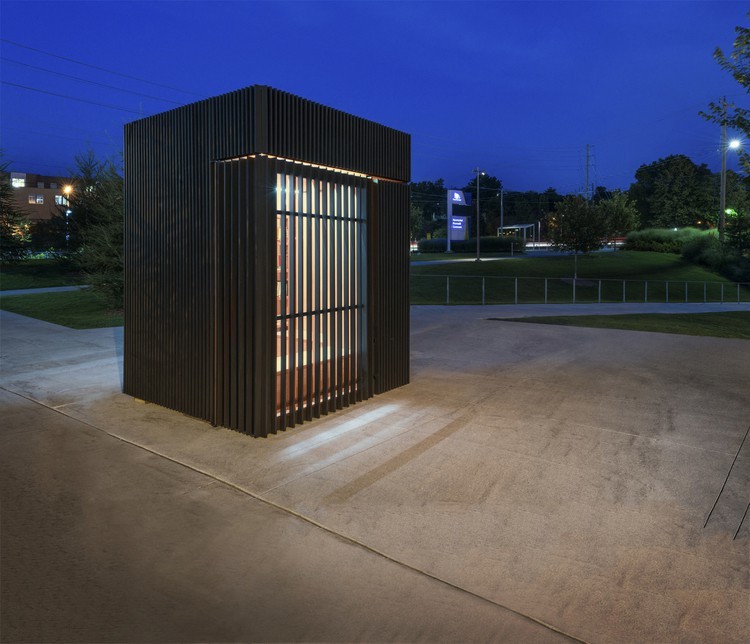 biblioteca-stoy-pod4