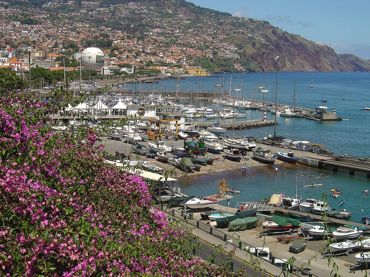 Câmara do Funchal prepara classificação de 10 imóveis na capital da Madeira