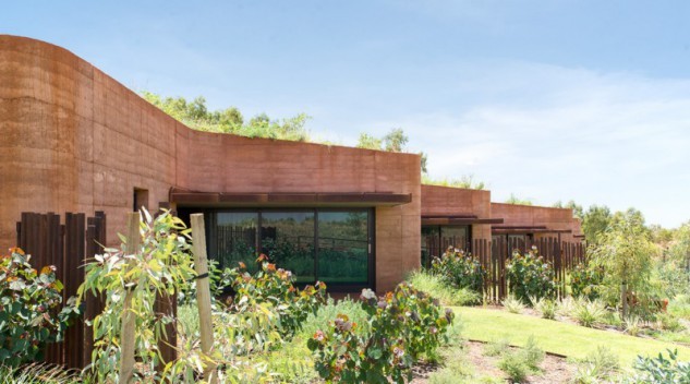 08_luigi-rosselli-architects_the-great-wall_popup